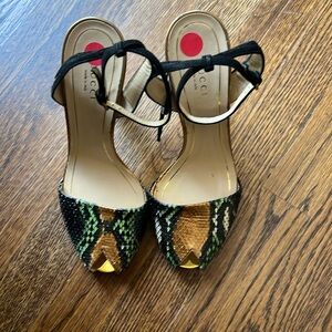 Gucci multi color python mirrored 5 1/2” Heels! Never Worn